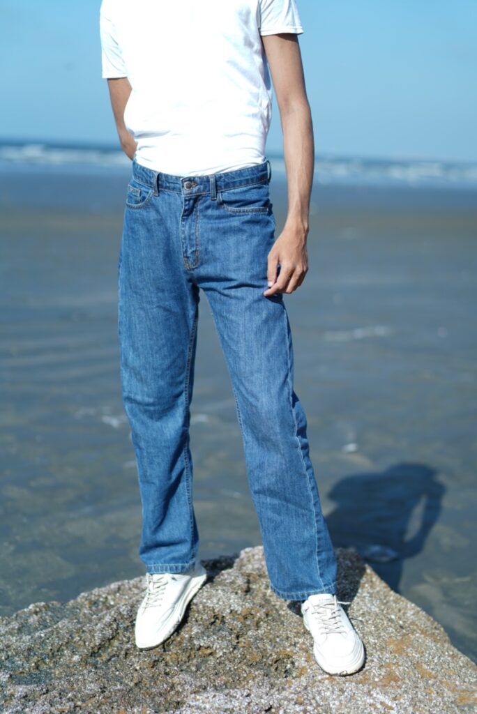 Home classic dark blue straight fit jeans